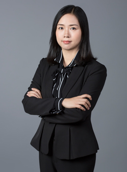 專業顧問 嚴薇 Vivian